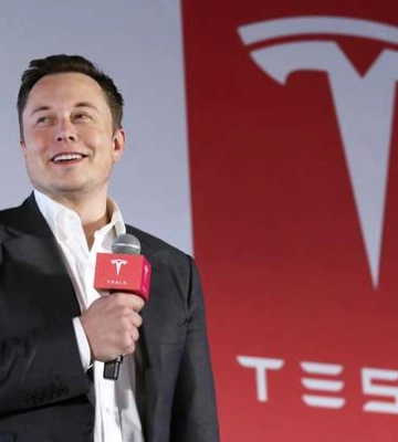 Илон Маск получит 30 миллиардов долларов от Tesla: какие условия ему выставили