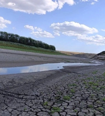Маріуполь на межі водної катастрофи: Старокримське водосховище майже висохло