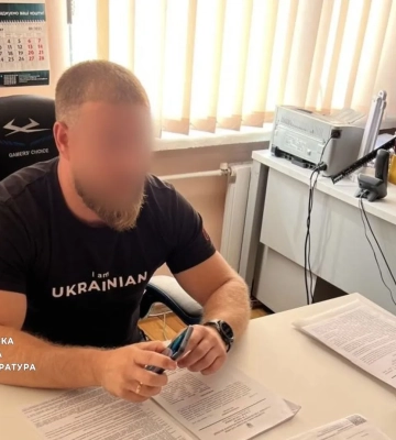 У заволодінні понад ₴440 тис. під час ремонту укриття в школі підозрюють посадовця Подільської РДА та підряднику