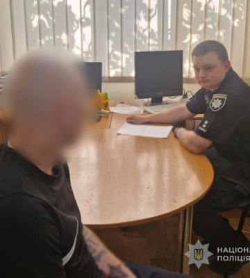 В Одесі серед білого дня пограбували двох жінок