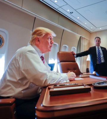Трамп по дороге на Аляску сообщил о «прекрасном разговоре» с Лукашенко Трамп по дороге на Аляску сообщил о «прекрасном разговоре» с Лукашенко