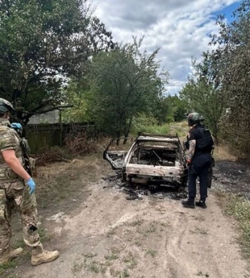 У Святогірську авто поліцейських потрапило під обстріл РФ, загинули двоє правоохоронців