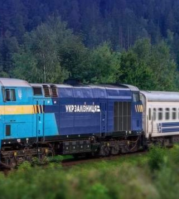 Укрзалізниця запускає нові поїзди в Карпати: з яких міст можна поїхати у відпустку