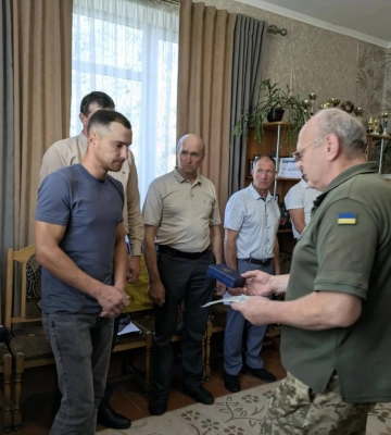 Син загиблого Захисника з Волині отримав посмертну нагороду батька
