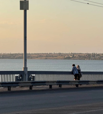 Город рек и гула &quot;шахедов&quot;: репортаж из прифронтового Николаева