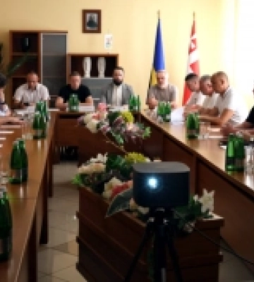 У Нововолинську обговорили реформу ринку деревини