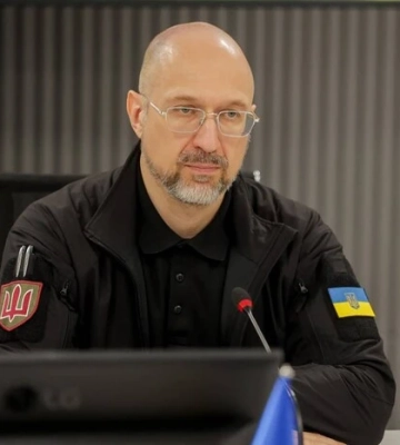 Шмигаль перетягнув частину своїх радників до Міноборони