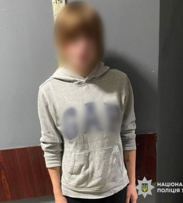 36-річна киянка спровокувала конфлікт з сусідкою та вдарила її ножем