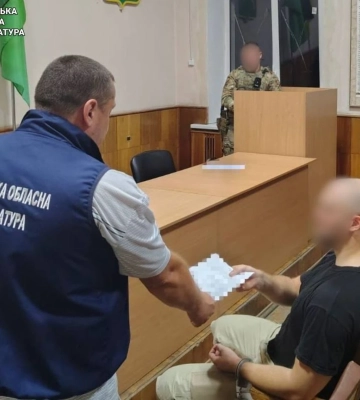 У Харкові чоловік з ножем напав на співробітників ТЦК і поліцейського: його відправили під арешт
