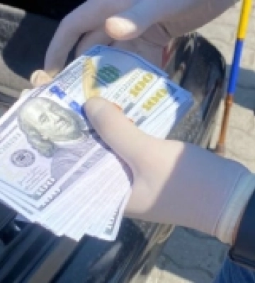 На Львівщині викрили чоловіка, який за 15 тисяч доларів намагався переправити призовника до Словаччини