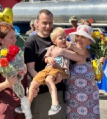 В Ізмаїл повернувся останній із захисників Зміїного, які перебували в полоні