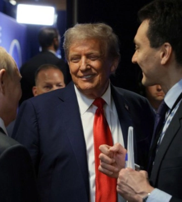 Bloomberg: Трамп повідомив Зеленському та європейським лідерам, що Путін хоче отримати від України весь Донбас