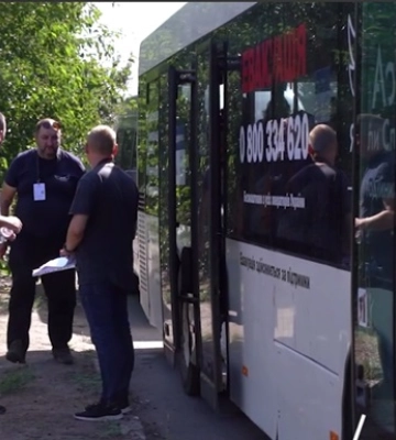 На Донетчине началась принудительная эвакуация из пяти населенных пунктов