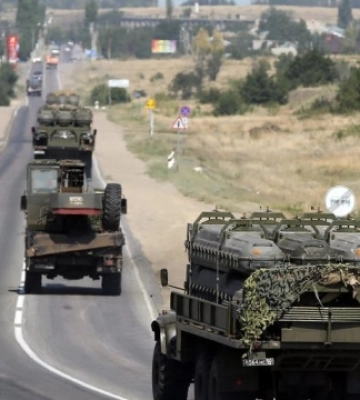 Россияне массово перебрасывают военную технику на Запорожском направлении — Андрющенко