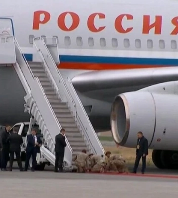 Донька Келлога розкритикувала, що військові США стелили червону доріжку для Путіна