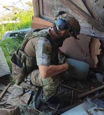 На території сільгосппідприємства поліція Сумщини знешкодила бойову частину російського БПЛА