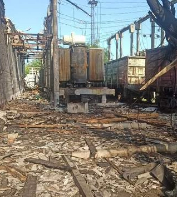 В Лозовой спасатели ищут, нет ли людей под завалами на месте атаки, – Синегубов