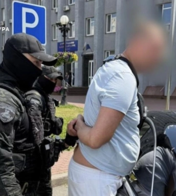 У Києві викрито шахрая, який шантажував дівчину розповсюдженням ії інтимних фото