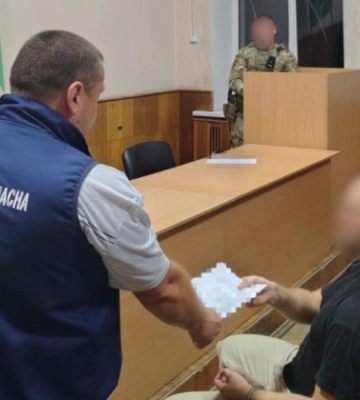 У Харкові чоловік з ножем напав на поліцейського та трьох співробітників ТЦК
