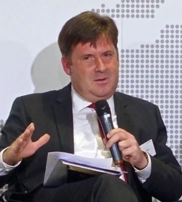 Україна та Європа не повинні дати Трампу змусити себе до поспіхом підготовленої угоди - німецький експерт