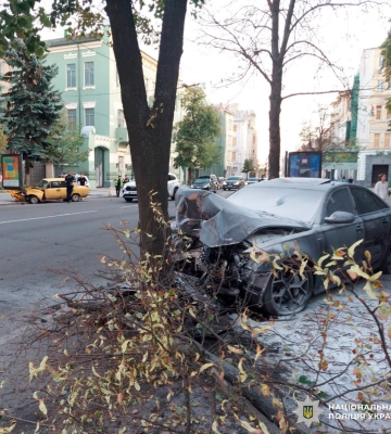 У Харкові внаслідок ДТП травм зазнали двоє чоловіків
