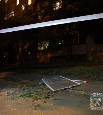 Вражеские БПЛА атаковали Харьков: зафиксировано попадание в жилую многоэтажку