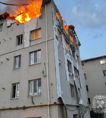 Ракетний удар по Індустріальному району Харкова: є постраждалі