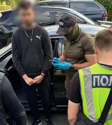 Заработали $500 тысяч: в Киеве задержали мужчин, продававших кокаин в комендантский час 