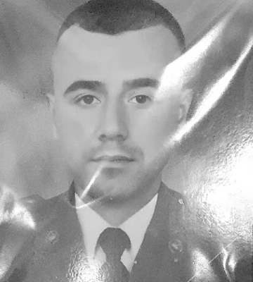 Невідомі вандали на Рівненщині поглумилися над могилою загиблого Героя