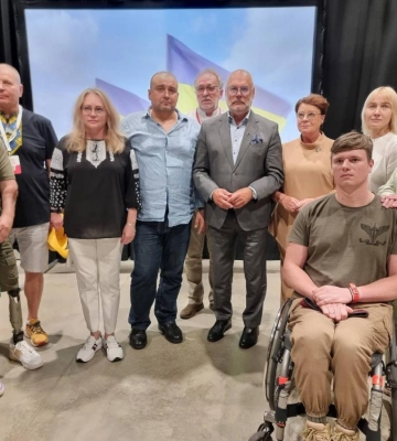 Президент Естонії переглянув виставу Рівненського драмтеатру на фестивалі Свободи