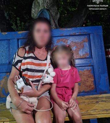 Шестирічну дівчинку шукали патрульні в Черкасах