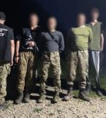 Прикордонники Буковини зупинили порушників кордону на шляху до Румунії