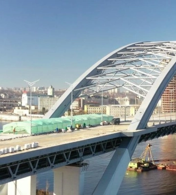 &quot;Отмыли&quot; более 160 млн гривен на строительстве Подольского моста: в Киеве разоблачили преступную схему