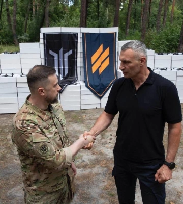 Допомога військовим від Києва: на передову вирушили ще 6 тисяч дронів
