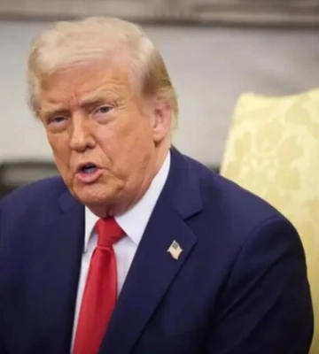 «Зазнають краху». Трамп накинувся на ЗМІ та демократів через Росію