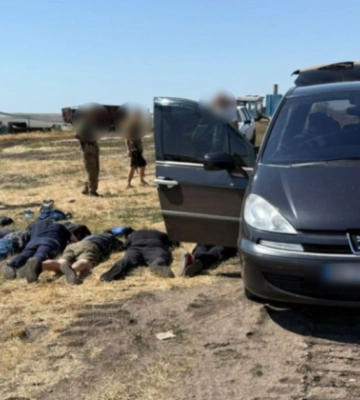В Одесской области задержали авто с 8 «пассажирами», которых везли в Приднестровье за $8 тысяч