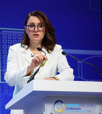 Свириденко ответила, когда разрешат выезд за границу для мужчин 18–22 лет