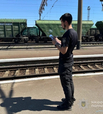 Одеська поліція встановлює обставини враження чоловіка струмом на залізниці