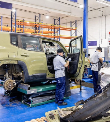 Stellantis відкрила свій перший центр з утилізації автомобілів у Південній Америці Stellantis відкрила свій перший центр з утилізації автомобілів у Південній Америці