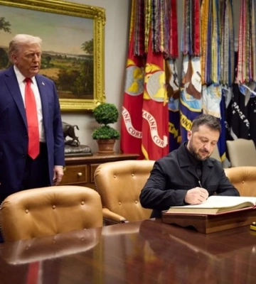 Зеленський поставив свій підпис у гостьовій книзі: відео президента з Білого дому