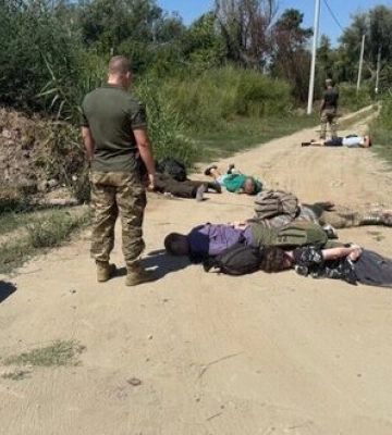 За 6 тис. дол. та 900 євро намагався підкупити прикордонника: На Одещині викрито організатора переправлення чоловіків до Румунії, - ДПСУ. ФОТОрепортаж