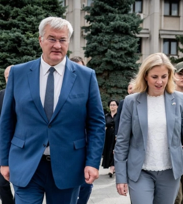 Министр иностранных дел Австрии прибыла в Одессу