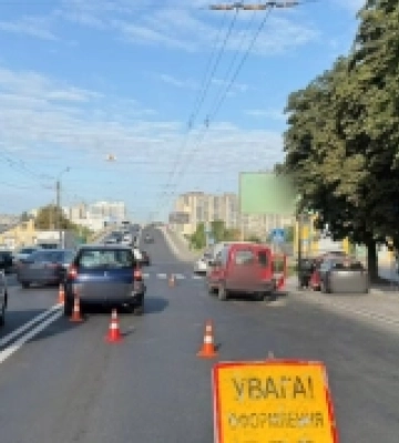 У Луцьку сталася масштабна ДТП за участю чотирьох автомобілів