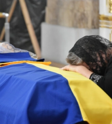 У Луцьку провели в останню путь Іллю Пузирнікова, який загинув на Донеччині