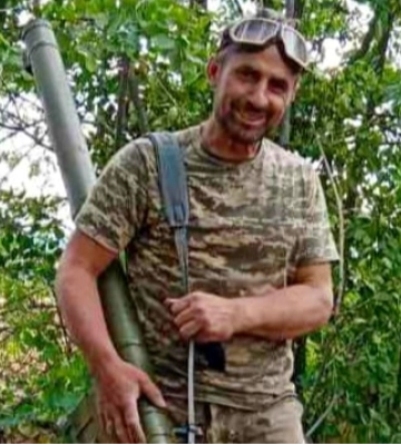 І став учитель воїном світла: спогади про Героя з Волині Руслана Будя