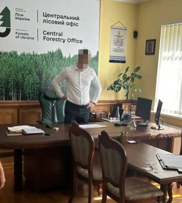 &quot;Відсоток від заготовленої деревини&quot;: на Черкащині начальника надлісництва підозрюють у корупції
