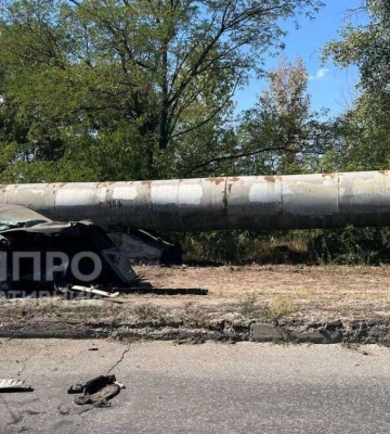 У Дніпрі на заїзді на Усть-Самарський міст Toyota злетіла з дороги: водій залишився без ноги