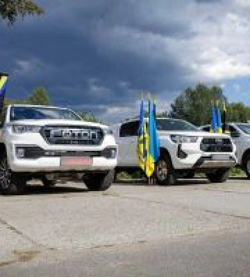 Олег Синєгубов: Підтримуємо захисників Харківщини автомобілями для фронту