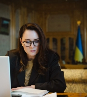 Уряд виділив ₴300 мільйонів на відновлення Київщини - Свириденко