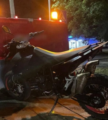 У Рівному патрульні зупинили мотоцикл із пошкодженим VIN-кодом